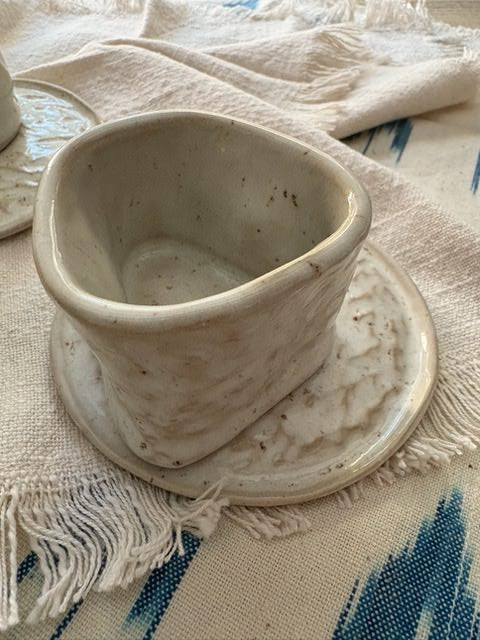 The Mar Collection | Detailed image Pyrite White Pebble Dash Espresso Cups | Tor Pottery