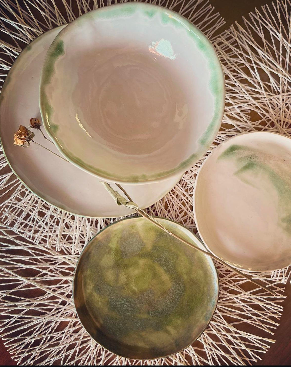 The Halo Collection | Opal White with Green Edging Dining Plates and Bowls | Tor Pottery