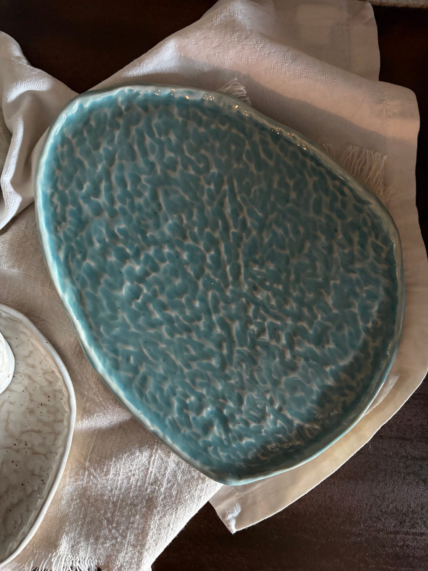 The Mar Collection | Aqua Dining Pebble Dash Serving Plates | Tor Pottery
